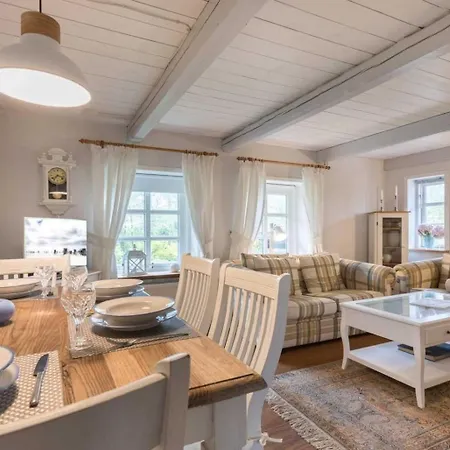 Seeraeuberhaeuschen Id 442 Semesterbostad Tating